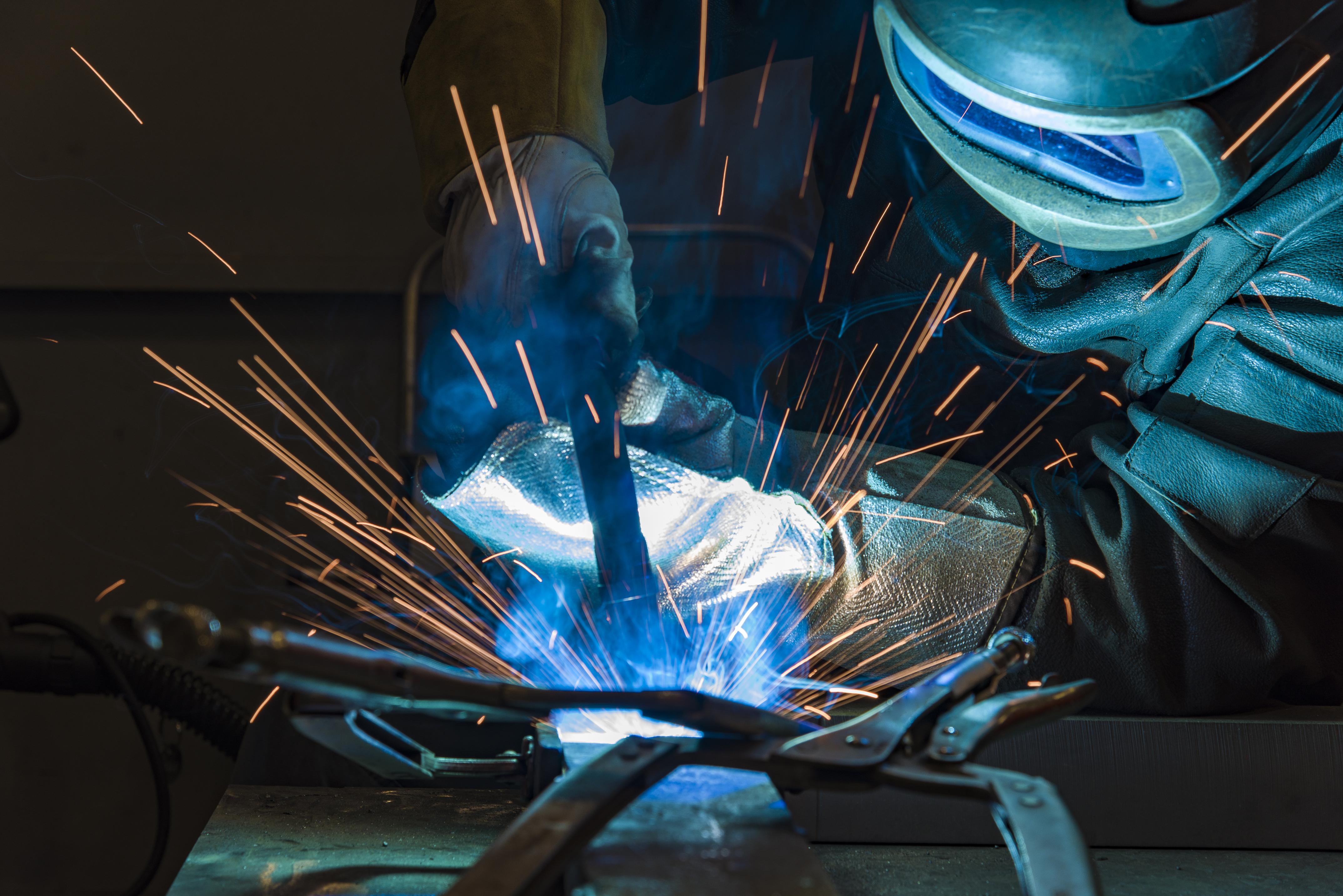 Industrial Steel Welder